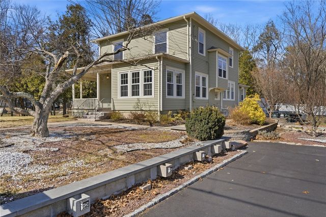 86 Wood Street, Coventry, RI 02816