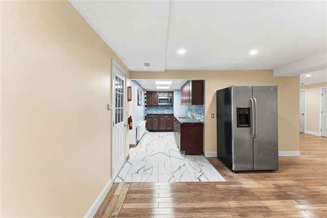 86 Wood Street, Coventry, RI 02816