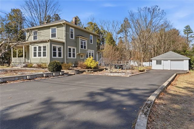 86 Wood Street, Coventry, RI 02816