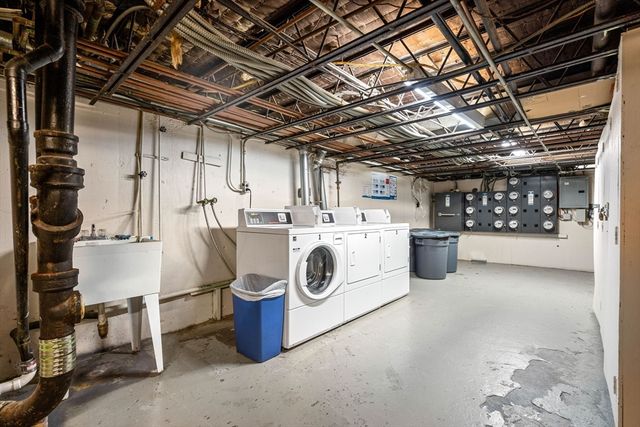 5 Woodsum Dr 12, Braintree, MA 02184