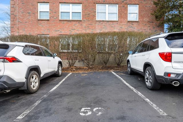 5 Woodsum Dr 12, Braintree, MA 02184