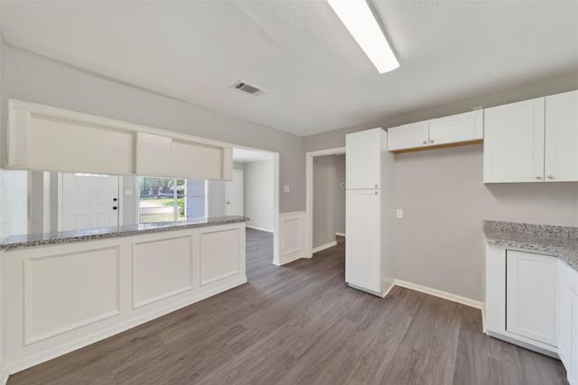 6718 Crosswell Street, Houston, TX 77087