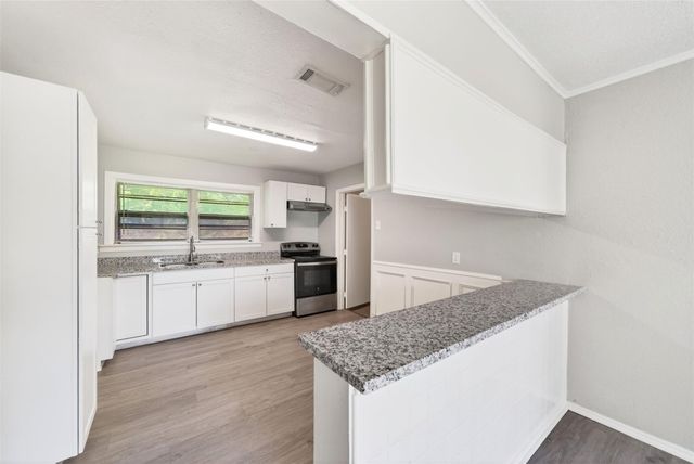 6718 Crosswell Street, Houston, TX 77087