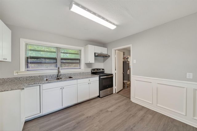 6718 Crosswell Street, Houston, TX 77087