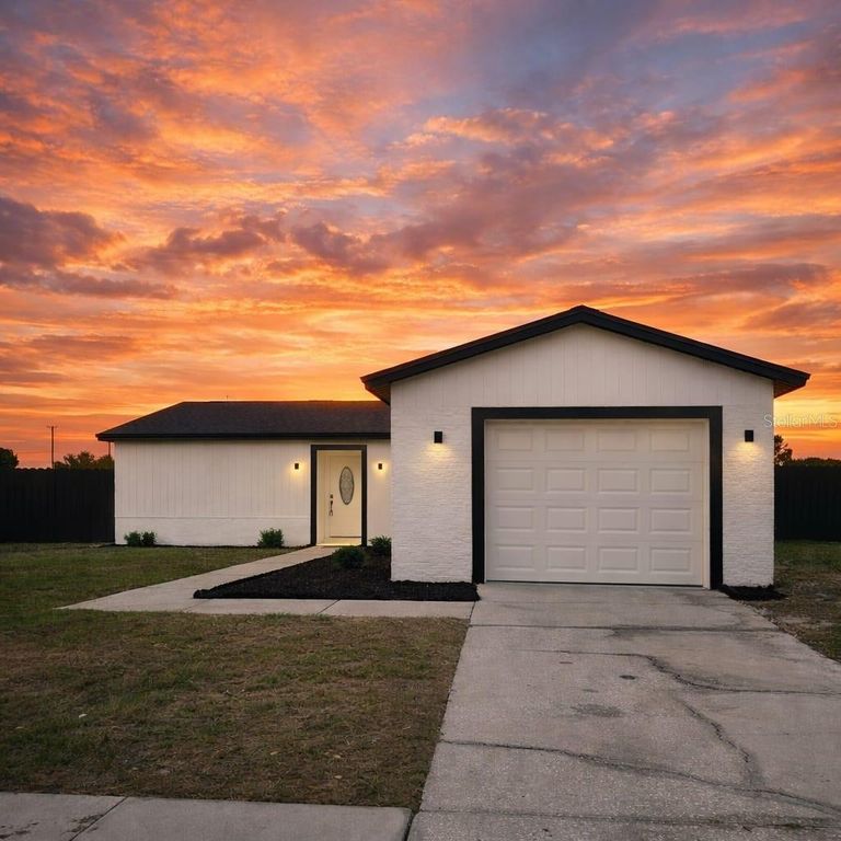 1021 OLD FIELD DRIVE, Brandon, FL 33511