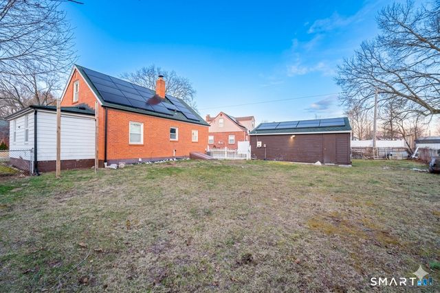 122 Oberlin Road, Hamden, CT 06514