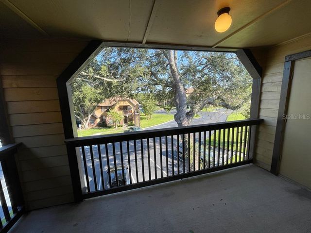420 FORESTWAY CIRCLE 302, Altamonte Springs, FL 32701
