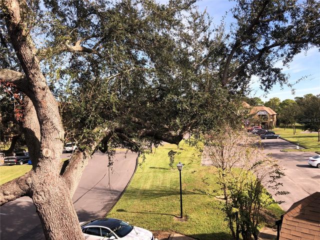420 FORESTWAY CIRCLE 302, Altamonte Springs, FL 32701