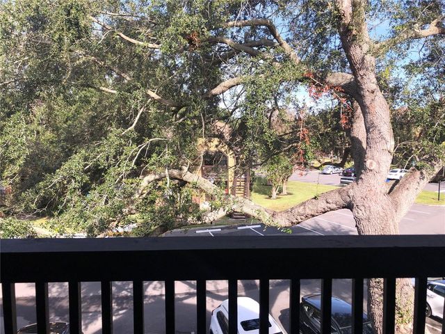 420 FORESTWAY CIRCLE 302, Altamonte Springs, FL 32701