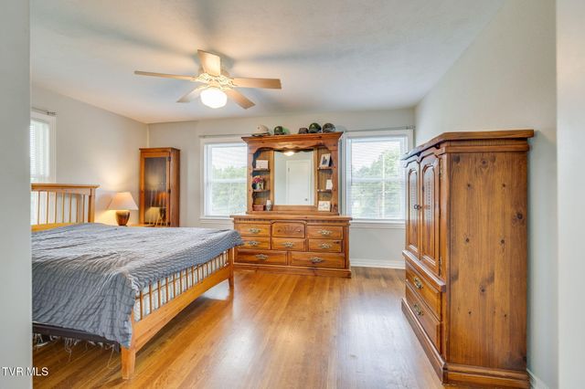 385 Sam Doak Street, Greeneville, TN 37745