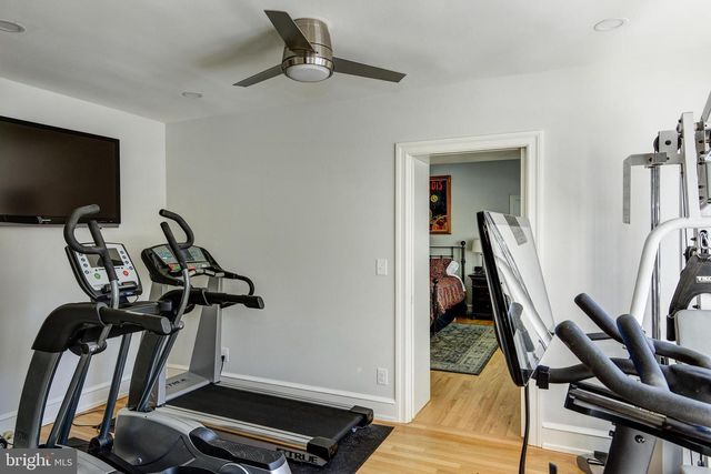 51 S HINCHMAN AVE, Haddonfield, NJ 08033