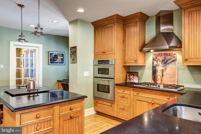 51 S HINCHMAN AVE, Haddonfield, NJ 08033