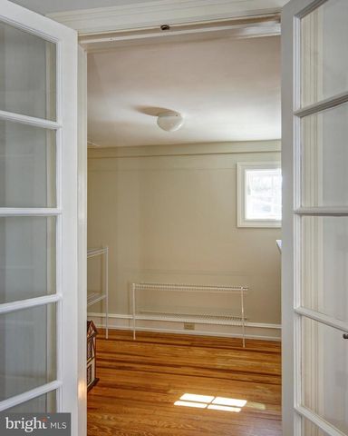 51 S HINCHMAN AVE, Haddonfield, NJ 08033