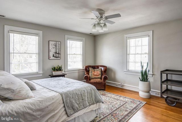 51 S HINCHMAN AVE, Haddonfield, NJ 08033