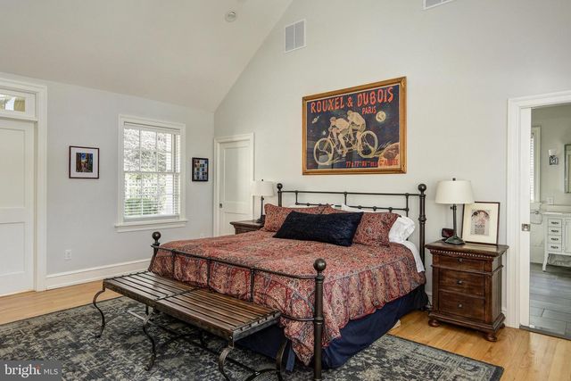 51 S HINCHMAN AVE, Haddonfield, NJ 08033