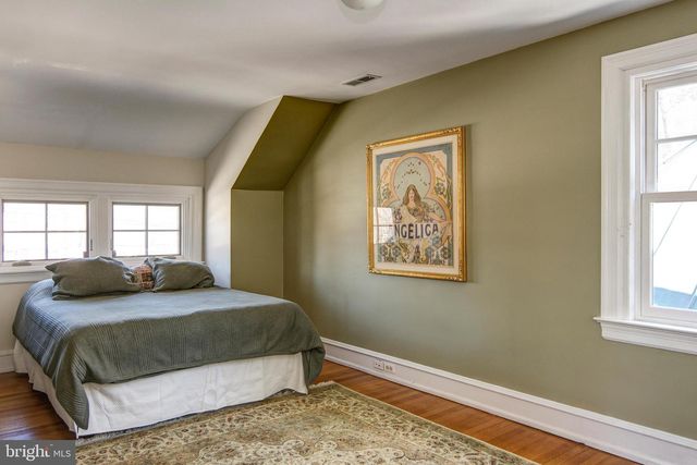 51 S HINCHMAN AVE, Haddonfield, NJ 08033