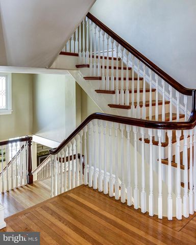 51 S HINCHMAN AVE, Haddonfield, NJ 08033