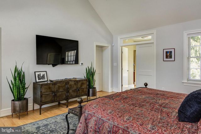 51 S HINCHMAN AVE, Haddonfield, NJ 08033