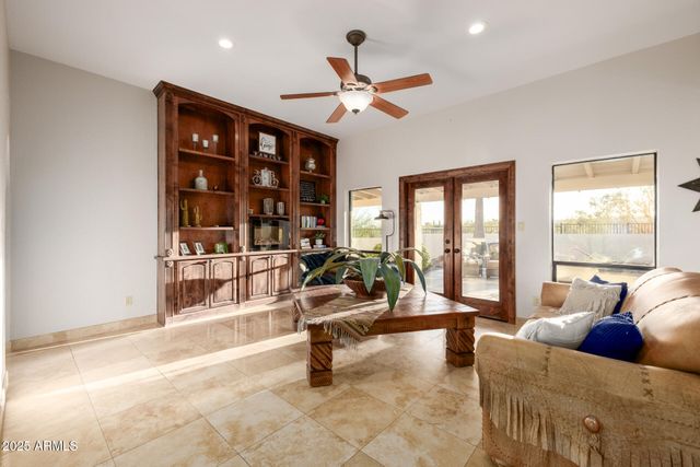 16402 E BRADFORD Drive, Fountain Hills, AZ 85268