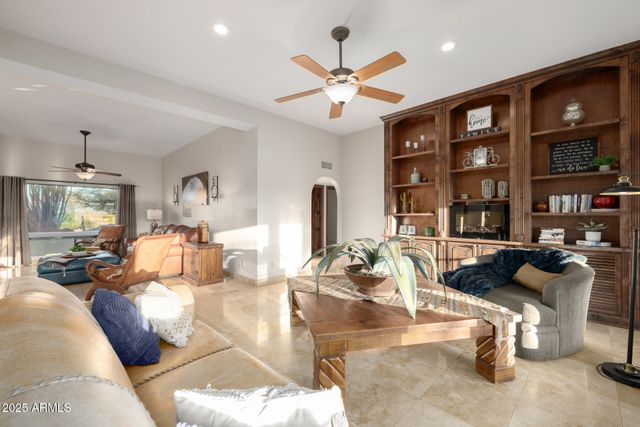 16402 E BRADFORD Drive, Fountain Hills, AZ 85268