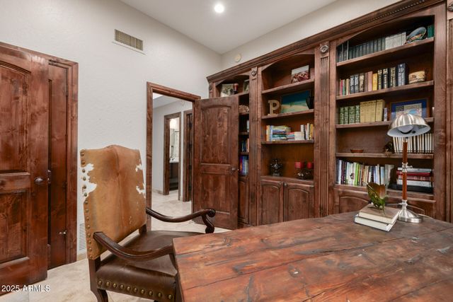 16402 E BRADFORD Drive, Fountain Hills, AZ 85268