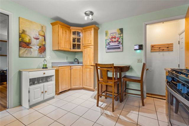 21 Netherton Road, Rochester, NY 14609