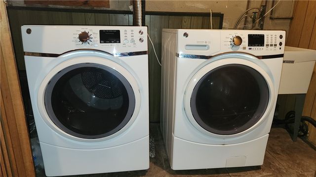 21 Netherton Road, Rochester, NY 14609