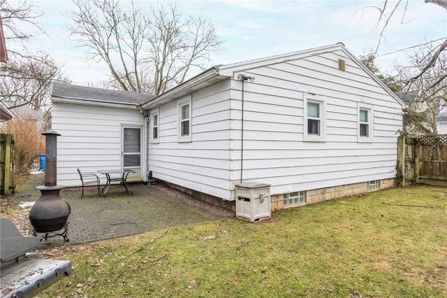 21 Netherton Road, Rochester, NY 14609