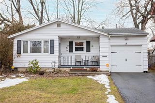21 Netherton Road, Rochester, NY 14609