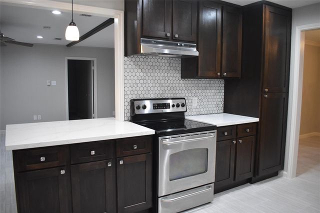 3110 Springhill Drive, Missouri City, TX 77459