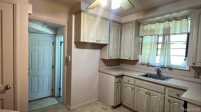 14451 Rosemont Avenue, Detroit, MI 48223