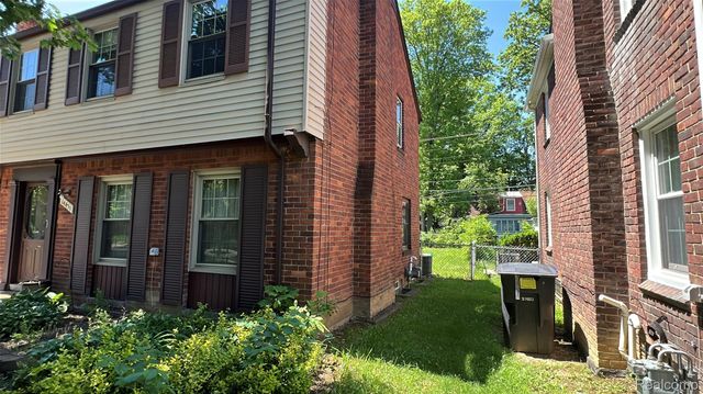 14451 Rosemont Avenue, Detroit, MI 48223