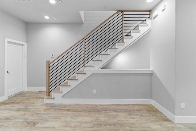 2115 N Fitzhugh Avenue 102, Dallas, TX 75204