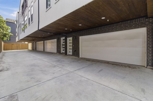 2115 N Fitzhugh Avenue 102, Dallas, TX 75204