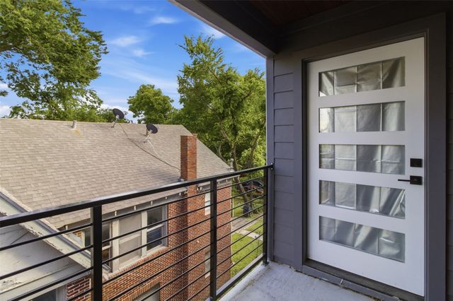 2115 N Fitzhugh Avenue 102, Dallas, TX 75204