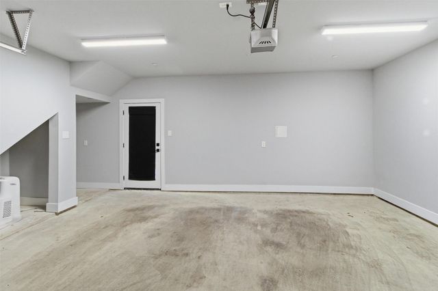 2115 N Fitzhugh Avenue 102, Dallas, TX 75204