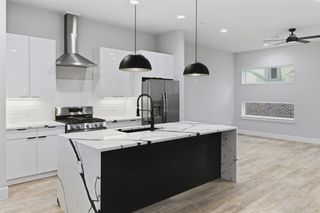 2115 N Fitzhugh Avenue 102, Dallas, TX 75204