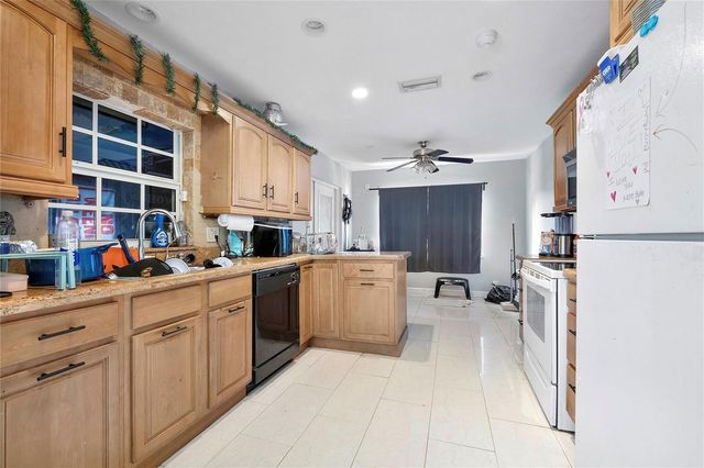 6810 Merion Court, North Lauderdale, FL 33068