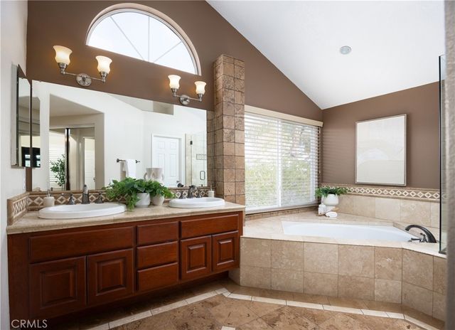 547 S Eveningsong Lane, Anaheim Hills, CA 92808