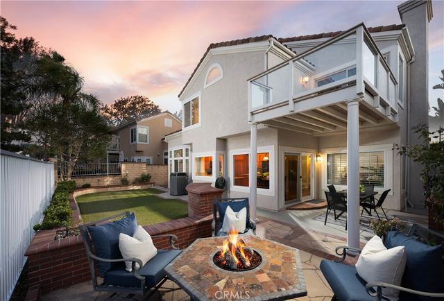 547 S Eveningsong Lane, Anaheim Hills, CA 92808