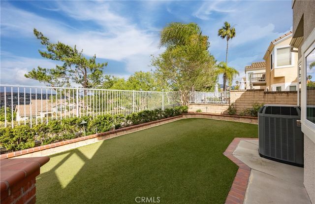 547 S Eveningsong Lane, Anaheim Hills, CA 92808