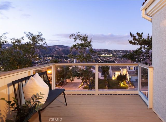 547 S Eveningsong Lane, Anaheim Hills, CA 92808