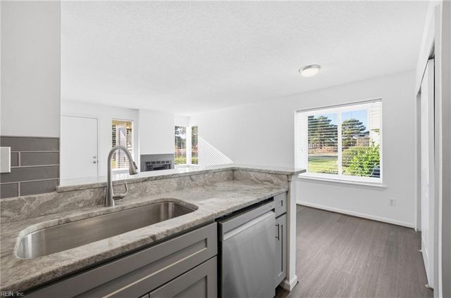 4760 Red Duck CT, Virginia Beach, VA 23462