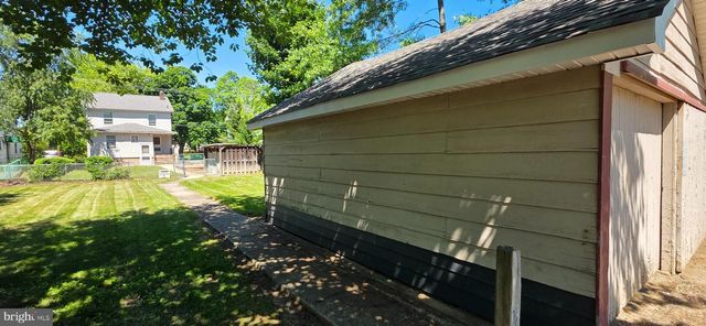 246 FRANKLIN ST, Hightstown, NJ 08520