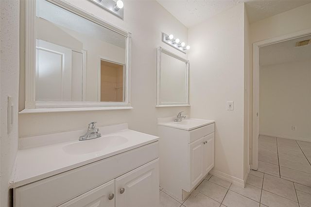 3806 Embarcadero Drive, Houston, TX 77082