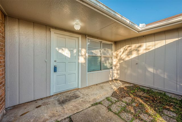 3806 Embarcadero Drive, Houston, TX 77082