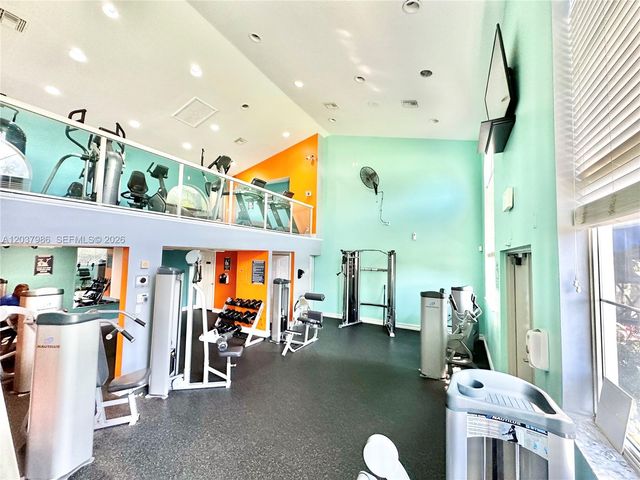 8955 Wiles Road 208, Coral Springs, FL 33067