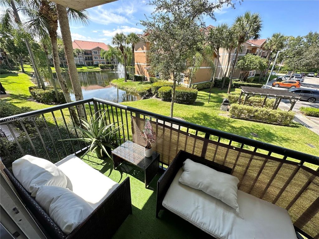 8955 Wiles Road 208, Coral Springs, FL 33067