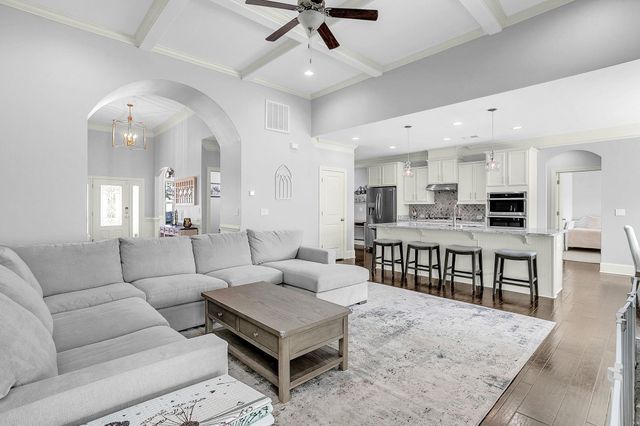6 Lakeway Place, Simpsonville, SC 29681