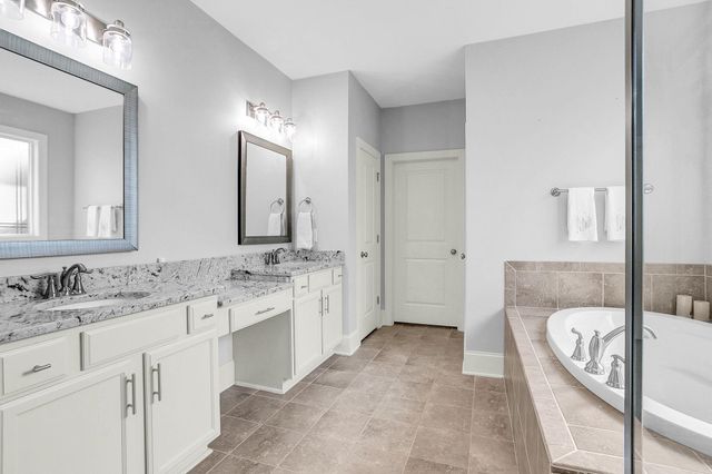 6 Lakeway Place, Simpsonville, SC 29681
